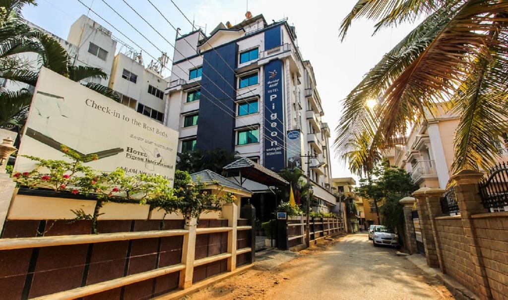 Hotel Pigeon International 班加罗尔 外观 照片