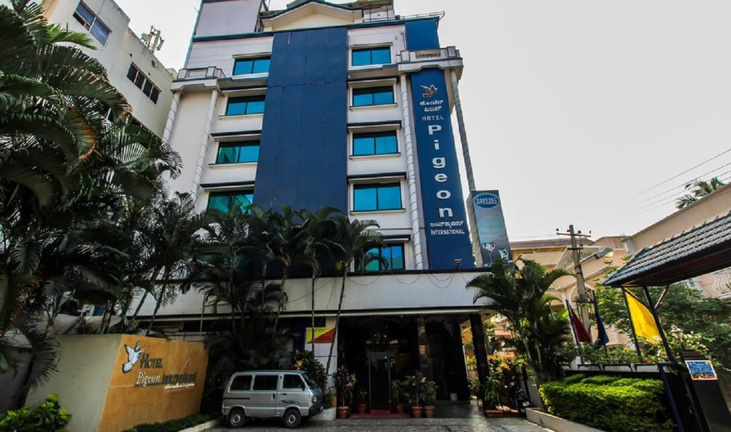 Hotel Pigeon International 班加罗尔 外观 照片